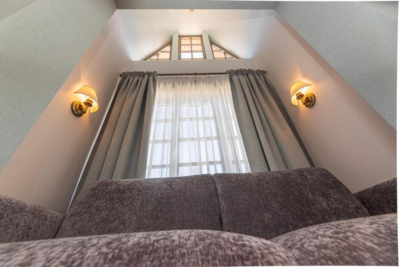 Senoji Hansa Hotel بالانغا المظهر الخارجي الصورة